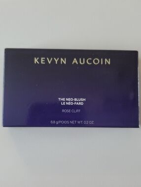 Kevyn Aucoin Neo-Blush Compact In Rose Cliff